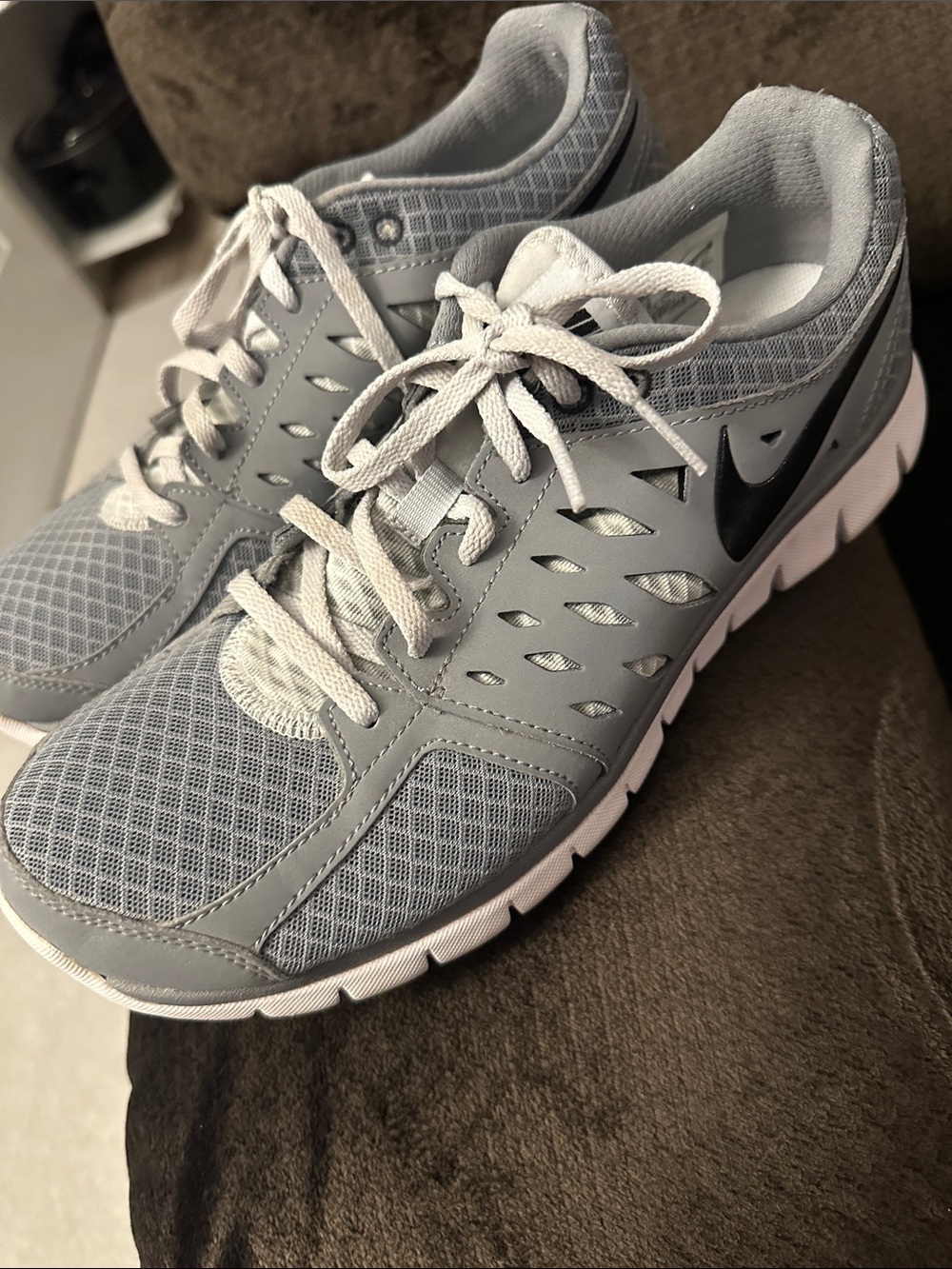 Nike Gray Running Sneakers with Black Swoosh